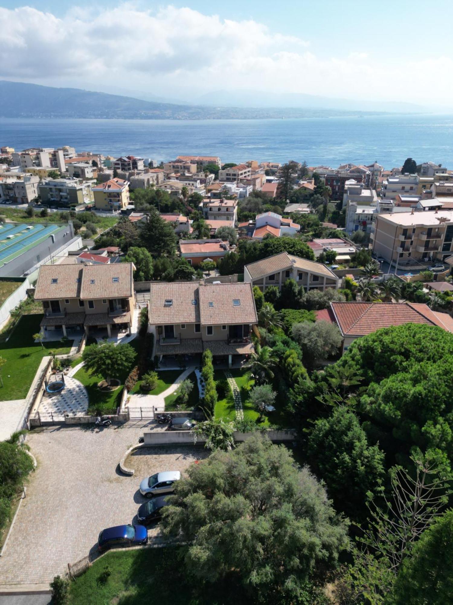 Domus Aurige Bed and Breakfast Messina Eksteriør billede